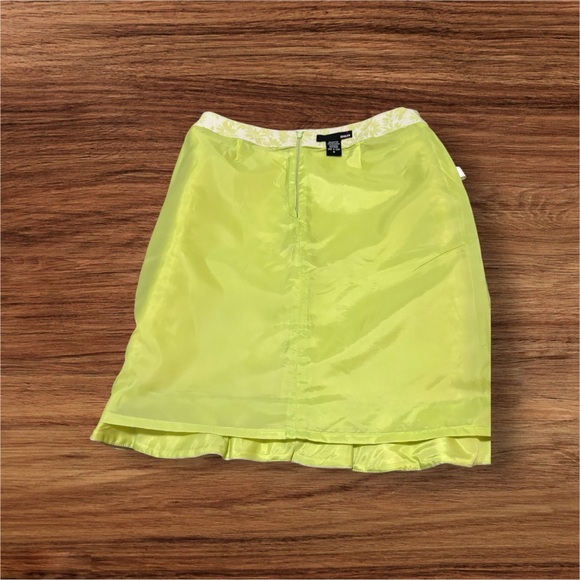 Dalia Women's Size 6 Pastel Green Floral Mini Skirt - Picture 9 of 12